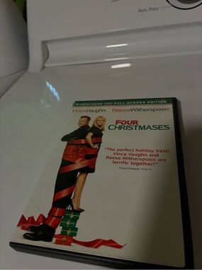 Four Christmases DVD - White & Red Holiday Cover